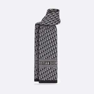 Oblique Scarf